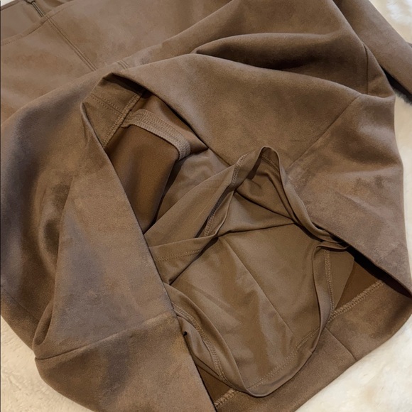 🍑 Ann Taylor Camel ‘Suede’ Dress 🍑 - Picture 12 of 13